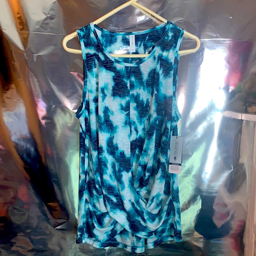 Ideology summer top dark blue ,aqua and white colors size large